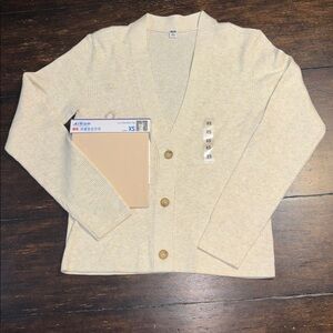Uniqlo New with Tags! Washable Knit Natural Color Cardigan & Cami - Size XS